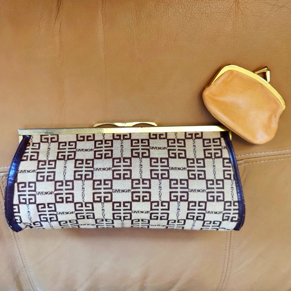 Givenchy Clutch - Picture 2 of 13
